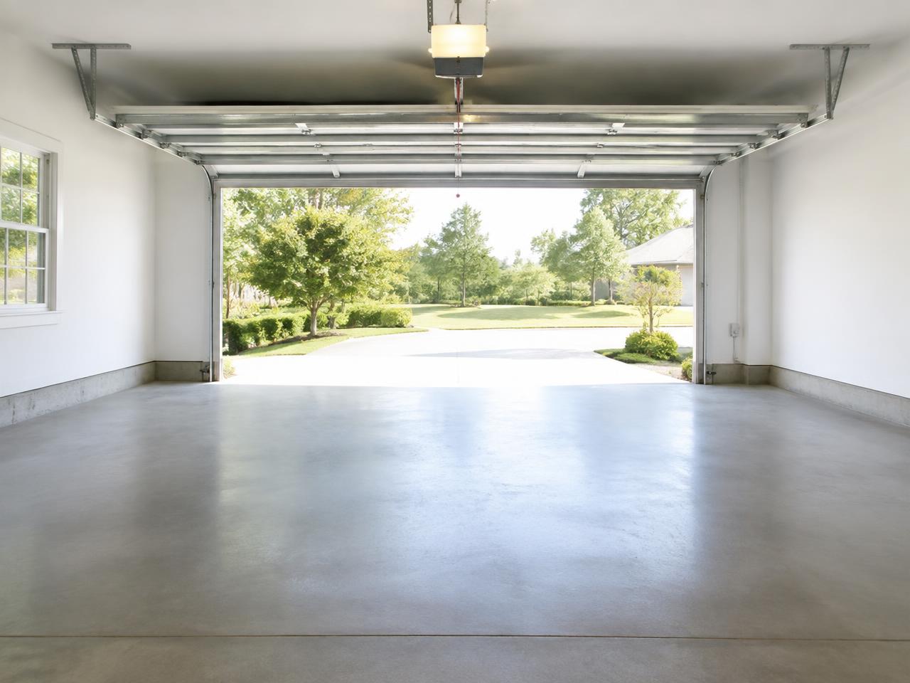 Garage propre après débarras